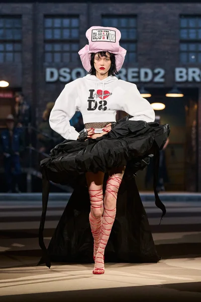 Look 20